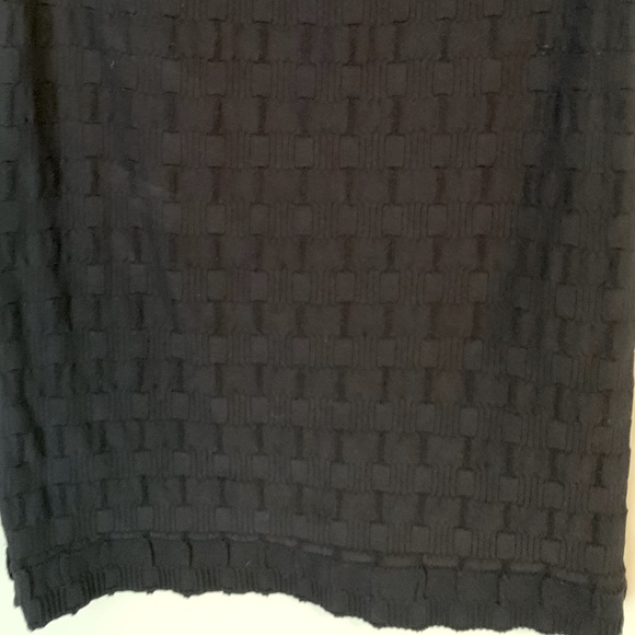 Black camisole spandex type top - Picture 6 of 9